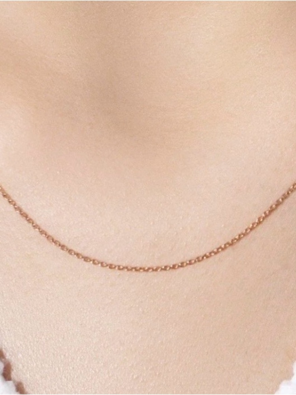NIB Delicate 14K Rose Gold, .9mm Beveled Oval Cable Chain 16”